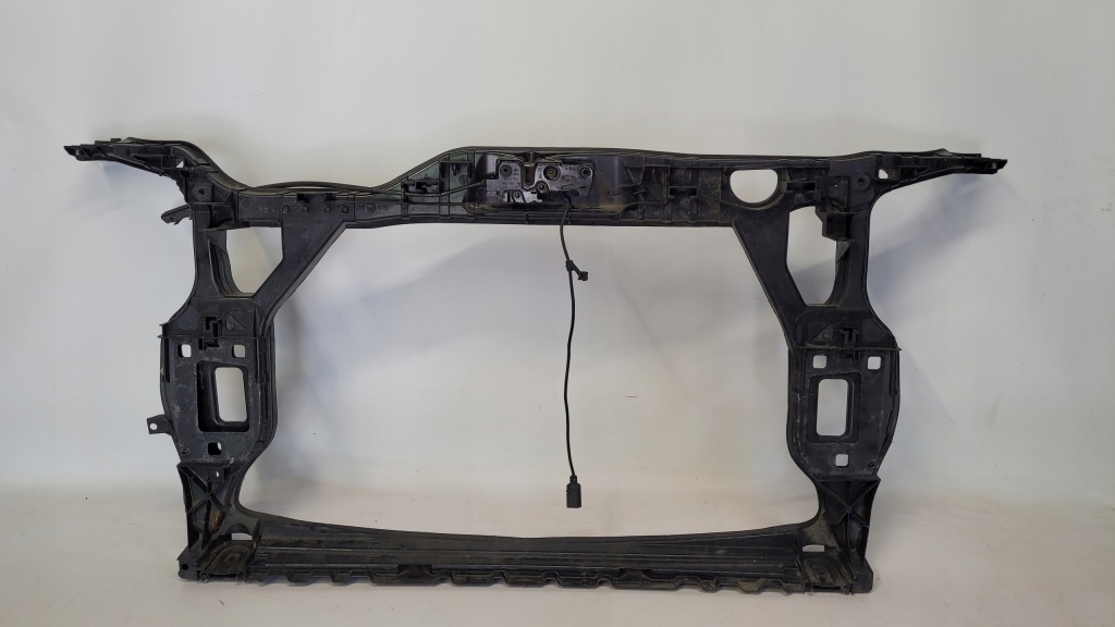 Купить Audi q5 8r0805594 ремень передний усилитель оригинал.