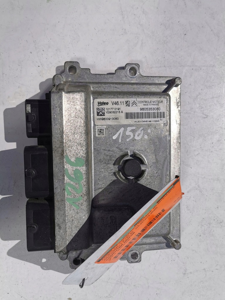 Peugeot 208 1.2b v29032215a 9805353080 бортовой компьютер ec с Разборки