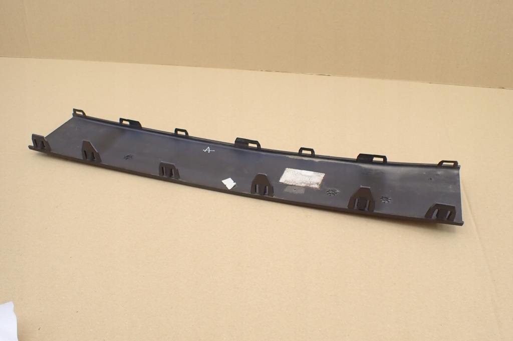 фото №8, Молдинг средняя бампера renault clio iii lift 620703021r