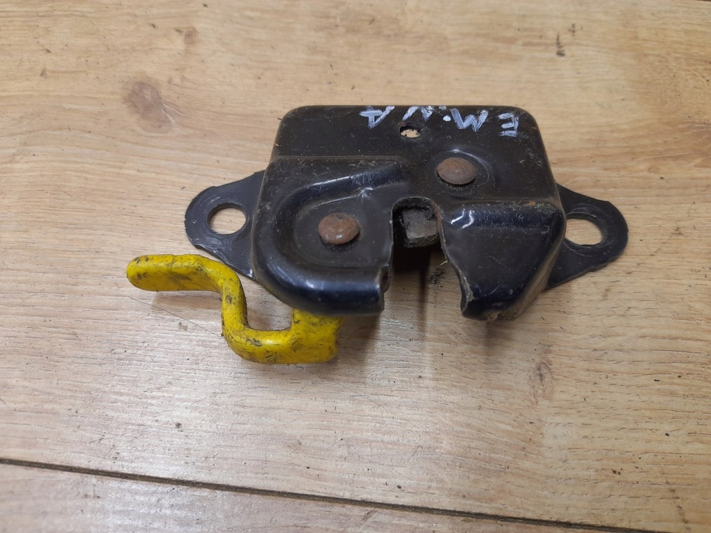 фото №1, Замок сиденье 2szt комплект toyota previa estima