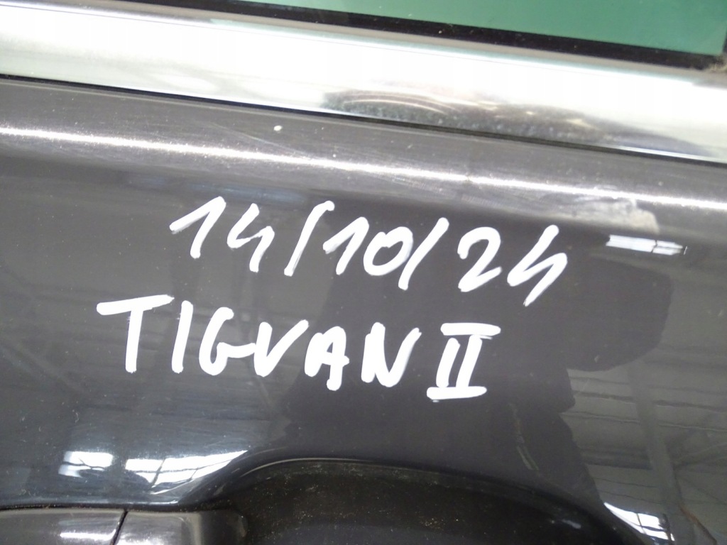 Купити Дверей правий задній праве  задні vw tiguan 2 16- li7f