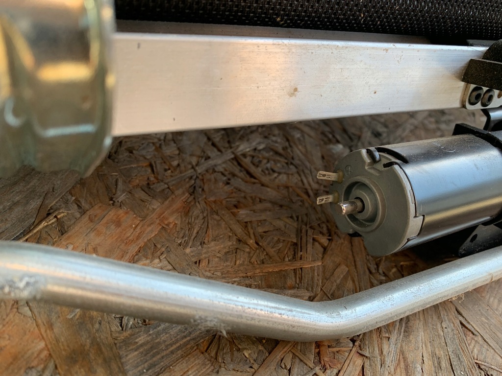 фото №10, Шторка задний стекло двигатель mercedes cl w216