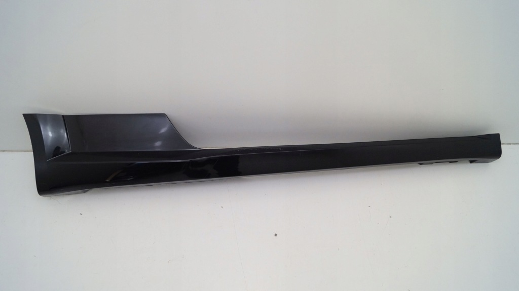 Купить Audi tt 3 8s0 s line 14-22 порог правая  молдинг порог правый  t