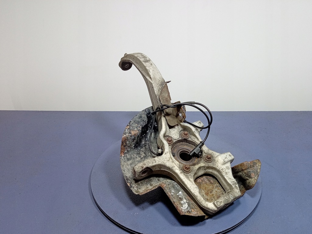 фото №4, Alfa romeo 159 1.75 tbi поворотний кулак права перед передня