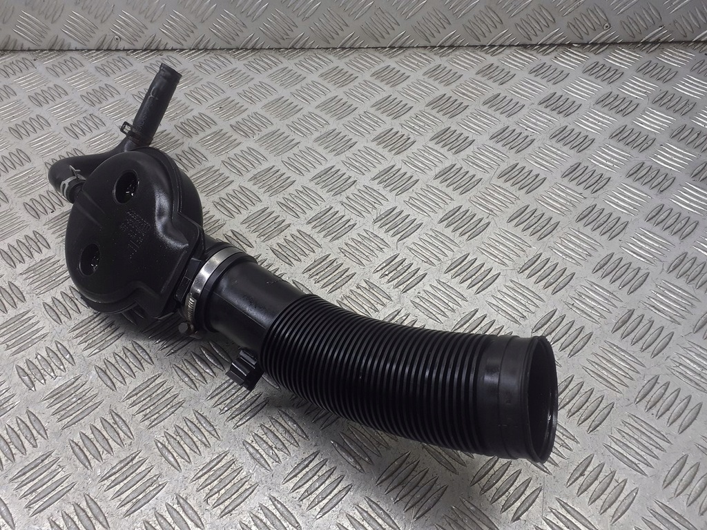 фото №1, Вентиляция картера opel corsa c 1.2 90572687