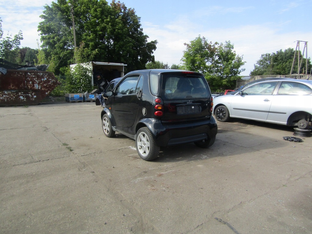 фото №9, Smart fortwo i 450 бампер задняя 03-07 2d lift чёрный eb1 ea4
