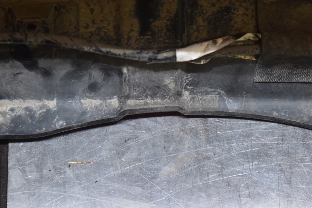 фото №12, Бампер задняя задний x42 pdc mitsubishi outlander 2 ii 05-09