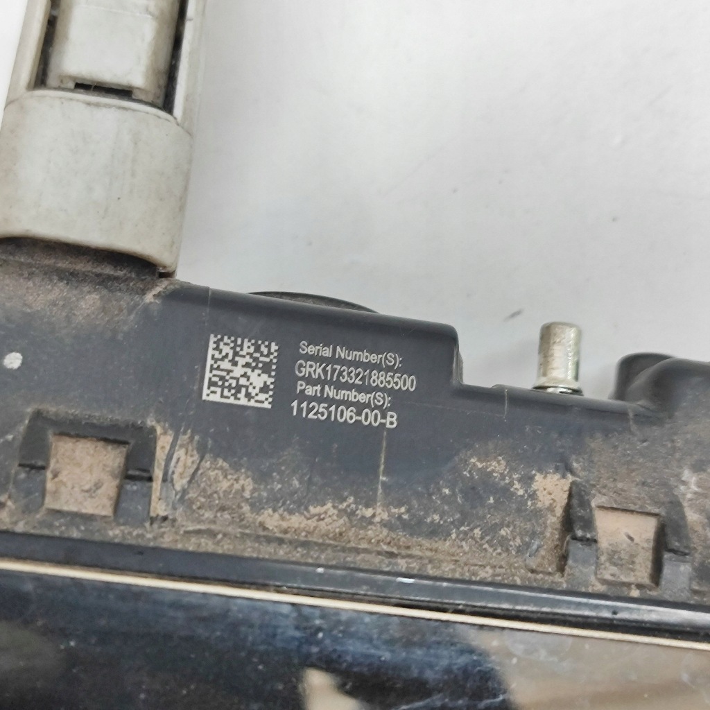 Купить Tesla model s 2018 левая сторона камера на крыле боковой