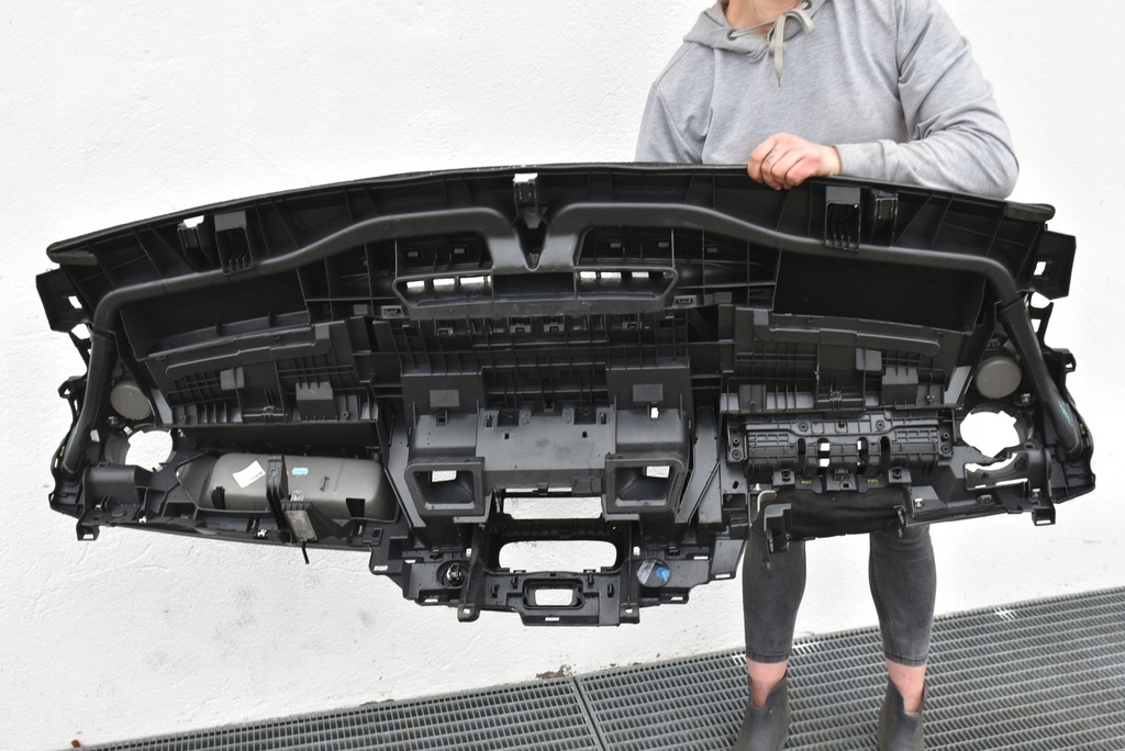 фото №8, Trafic iii vivaro b talento панель приладів консоль приладова панель приладів