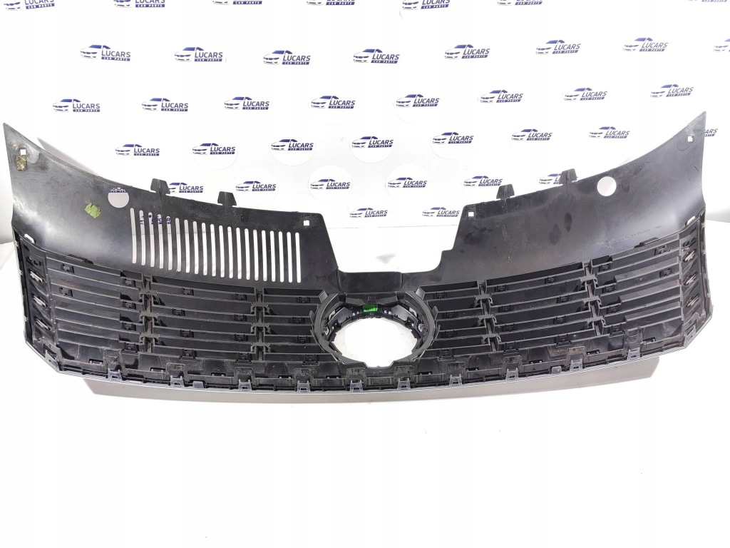 Решётка  радиатора решётка радиатора r-line volkswagen passat cc рестайлинг  3c8853653a Киев
