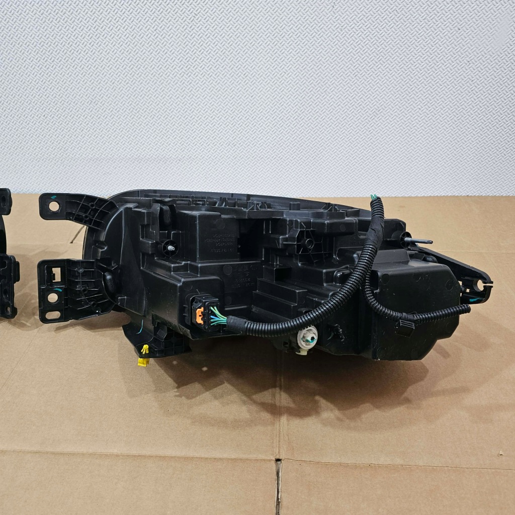 фото №8, Citroen c5 aircross лампа фара левый lub правый full led