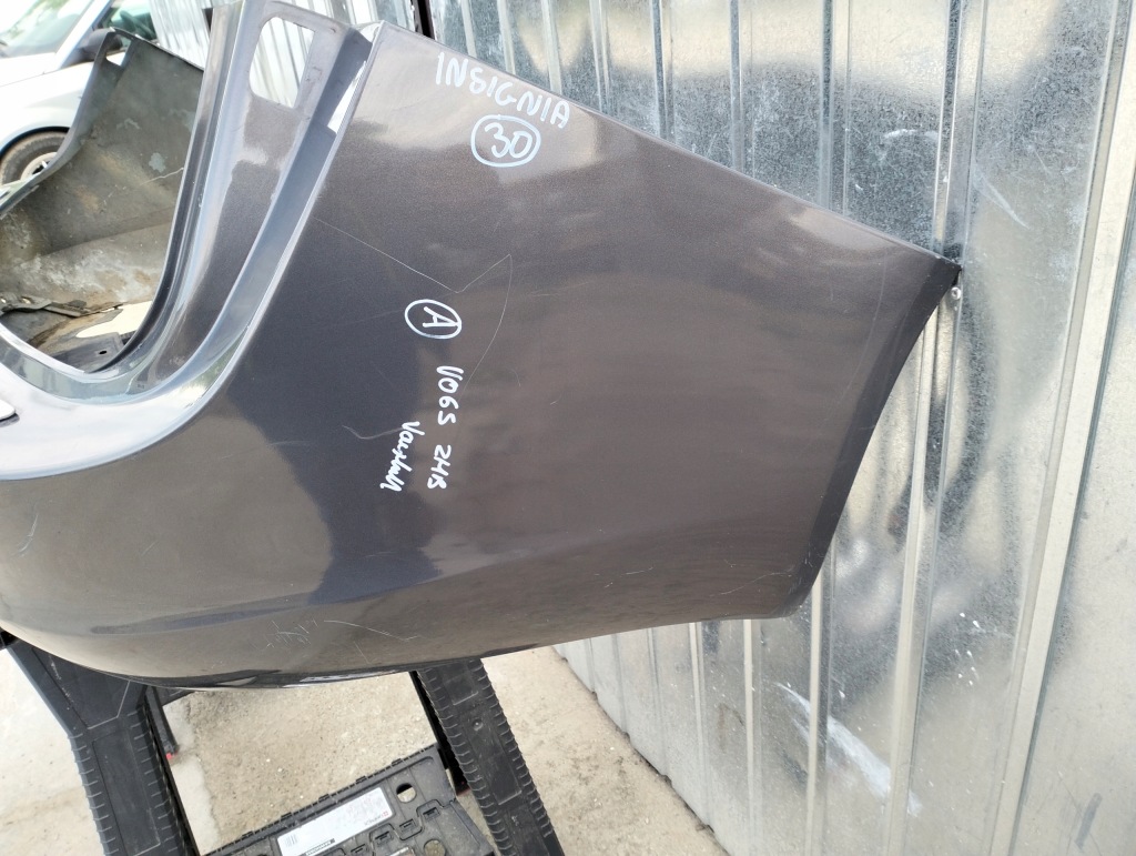 Бампер задні задній під  pdc opel insignia a рестайлінг  універсал lata 2013-2017 z190 Доставка