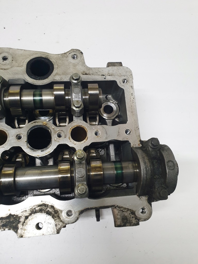 фото №11, Головка двигуна peugeot 407 2.7 hdi 4r8q-6c064-ag