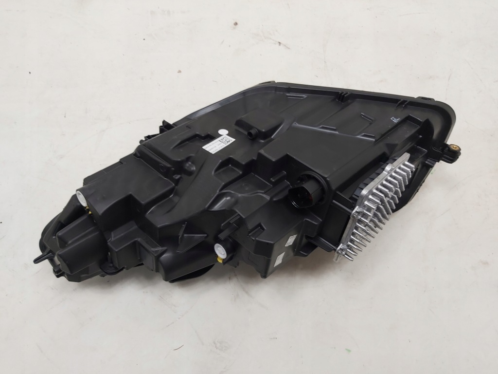 Фара правый  перед jaguar e-pace led рестайлинг  x540 m9c3-13w029-ec premium rt Цена