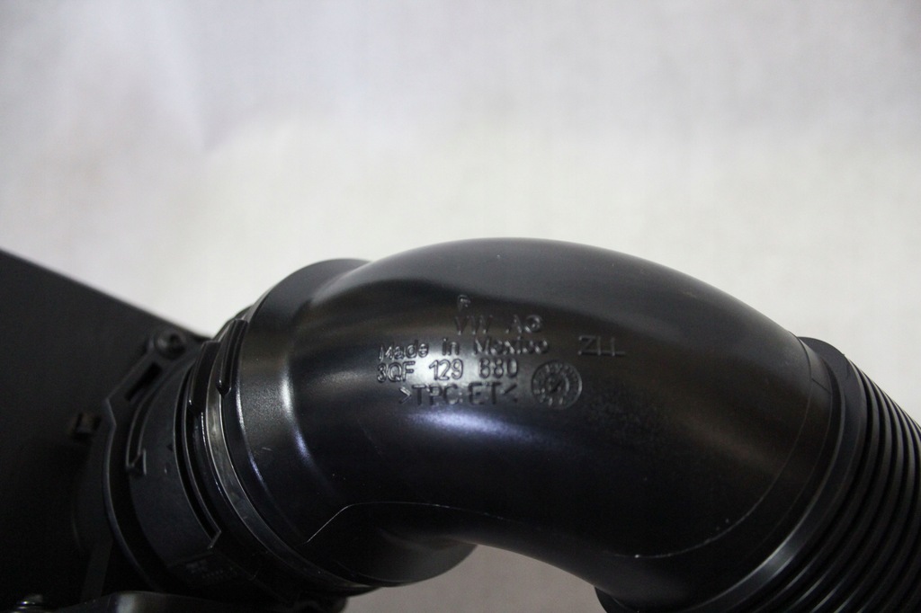 фото №6, Корпус фильтра воздуха vw atlas 3.6 3qf129601f