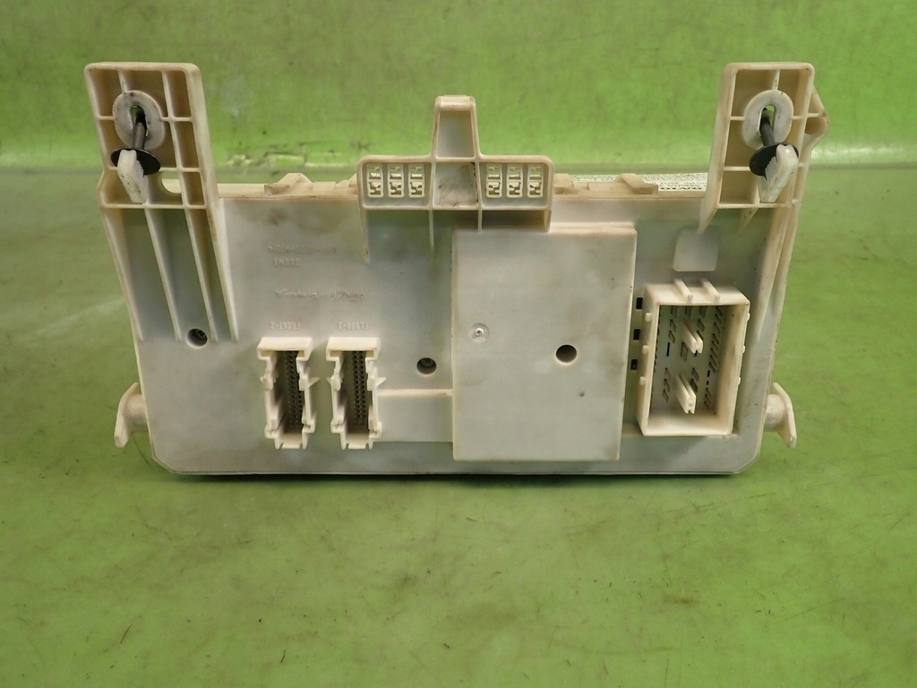 фото №9, Коробка запобіжників модуль bsi volvo v50 2.0 td s40 ii c30 31268178