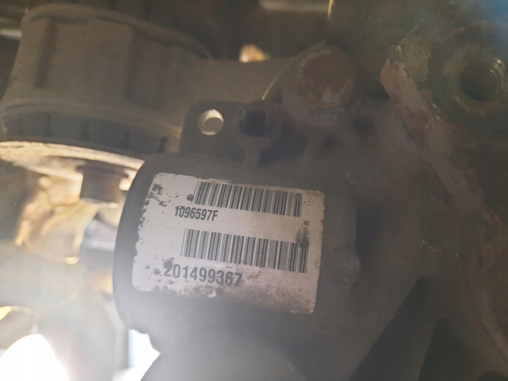 Задняя  мост дифференциал volkswagen passat b6 1,9 tdi Цена