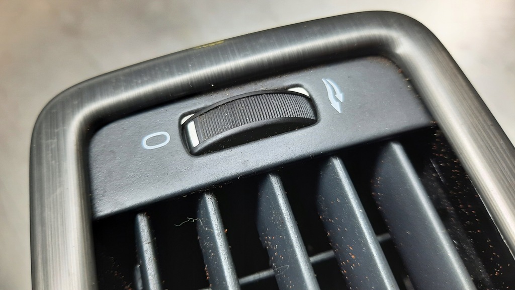 фото №10, Решётка обдув левая 30755183 volvo v70 iii s80 ii xc70 ii