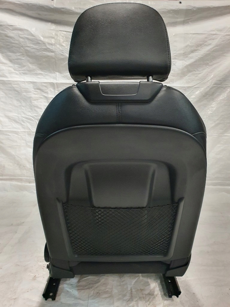 Audi a4 b9 8w 2017r сидіння напівшкіра заднє сидіння підігрів з масажем super стан eu Доставка