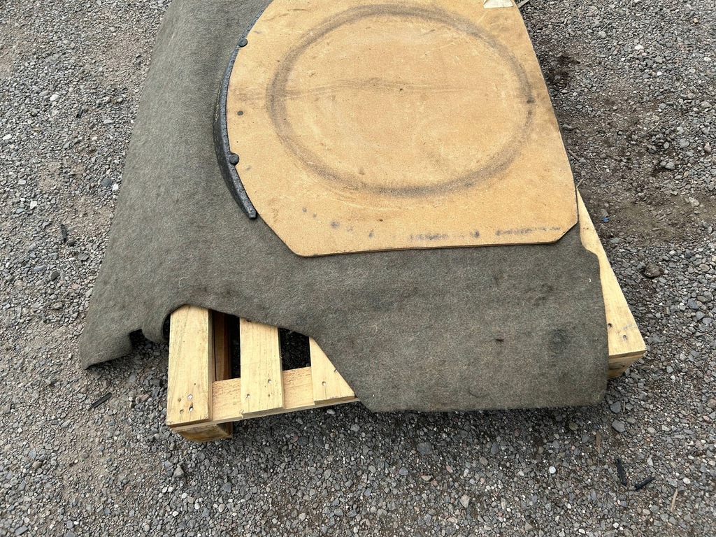 фото №11, Пол вкладка багажника ford mustang 2005-2009r