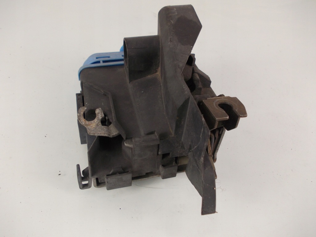 Замок двері правий задній audi a4 b5 Київ