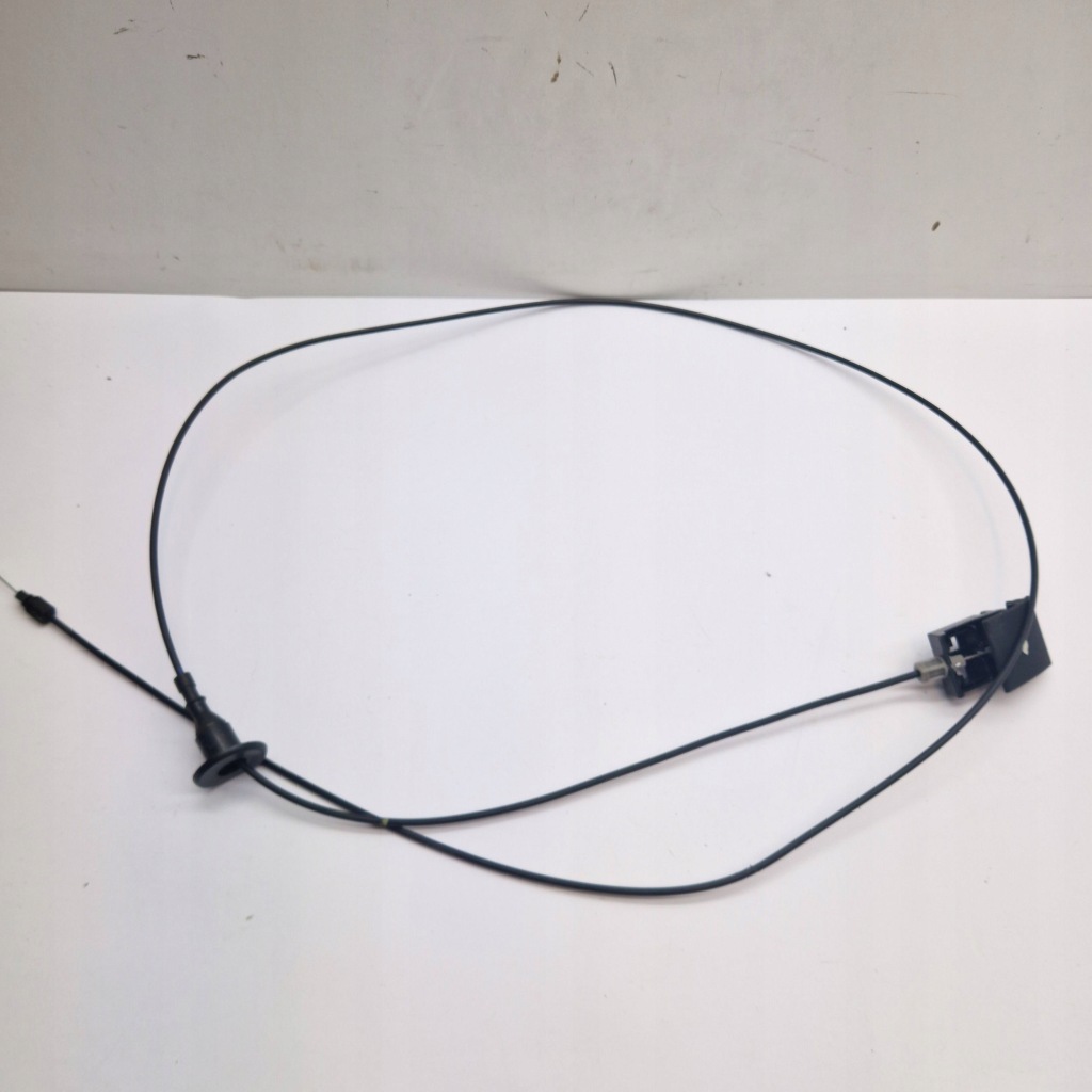 Купити Трос капот chrysler pacifica 68228396