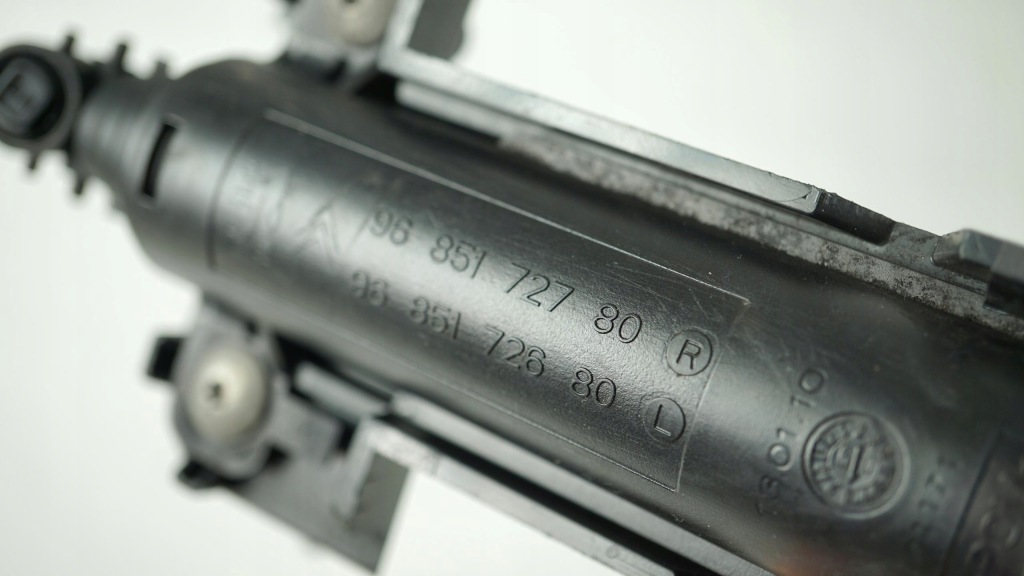 фото №6, Омыватель насадка лампы перед peugeot 3008 i 1 09-13 9685172780 9685172680