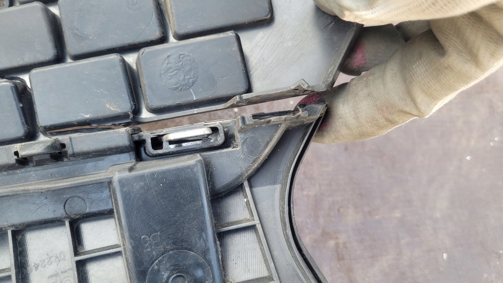 фото №15, Решётка радиатора решётка радиатора renault master iii lift // 4417