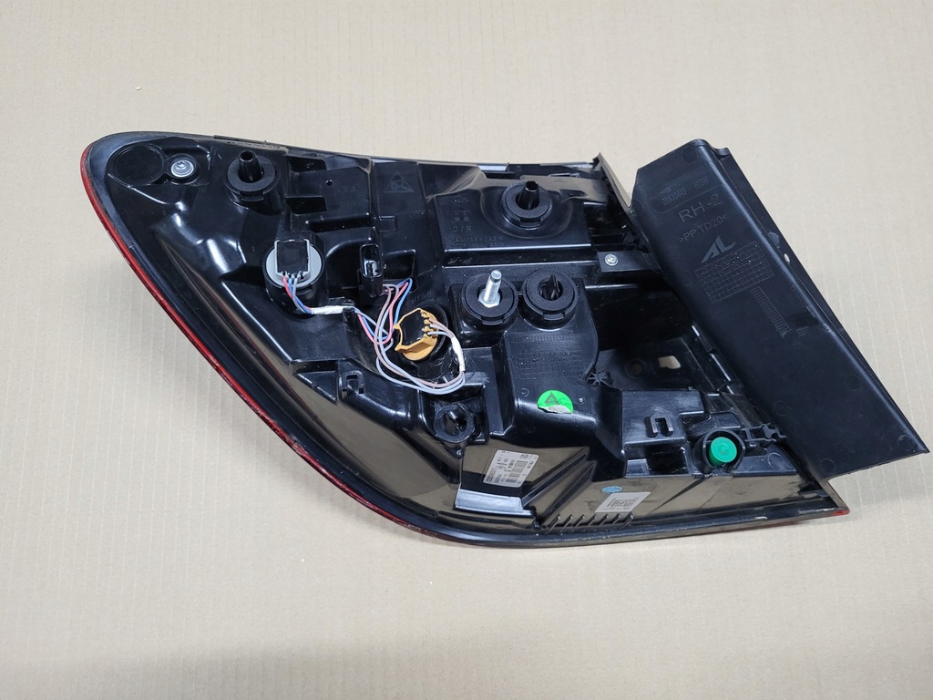 фото №11, Renault captur ii 2 лампа задняя задняя правая led