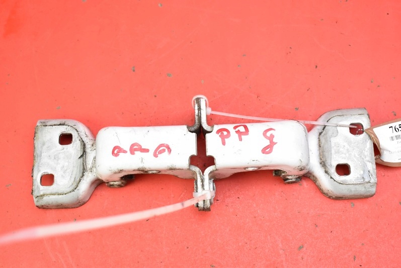 фото №1, Петля петли дверь правый перед renault trafic 2 ii 01-06