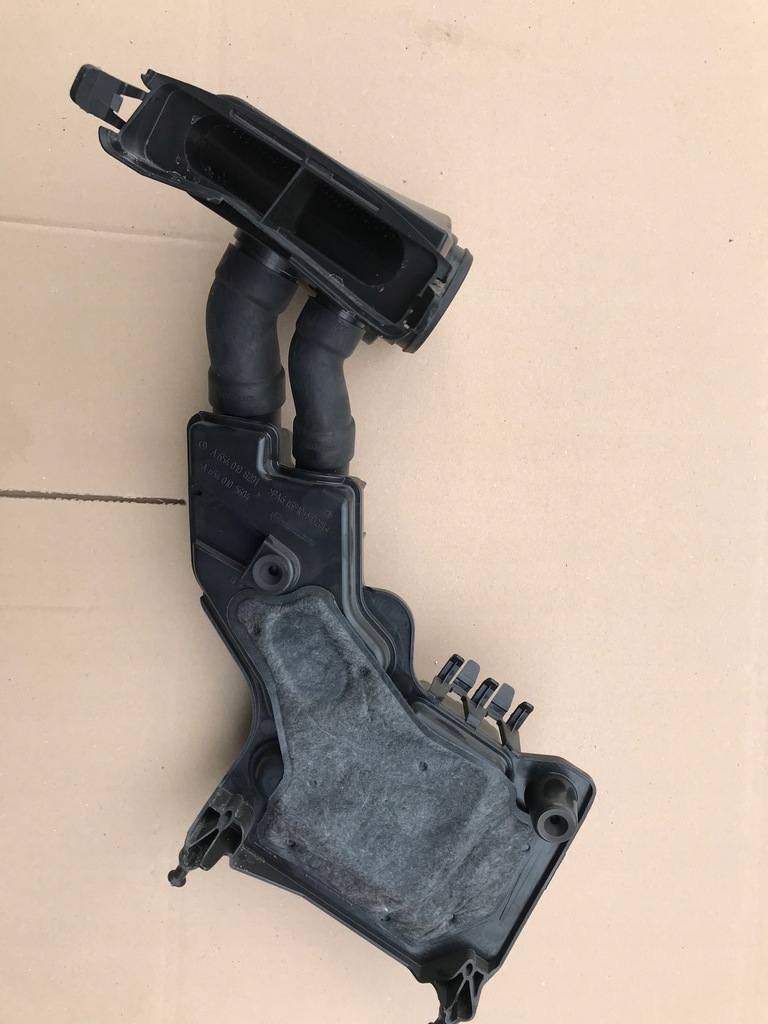 фото №1, Mercedes 2.2 повітрозабірник захист двигун a6540108101