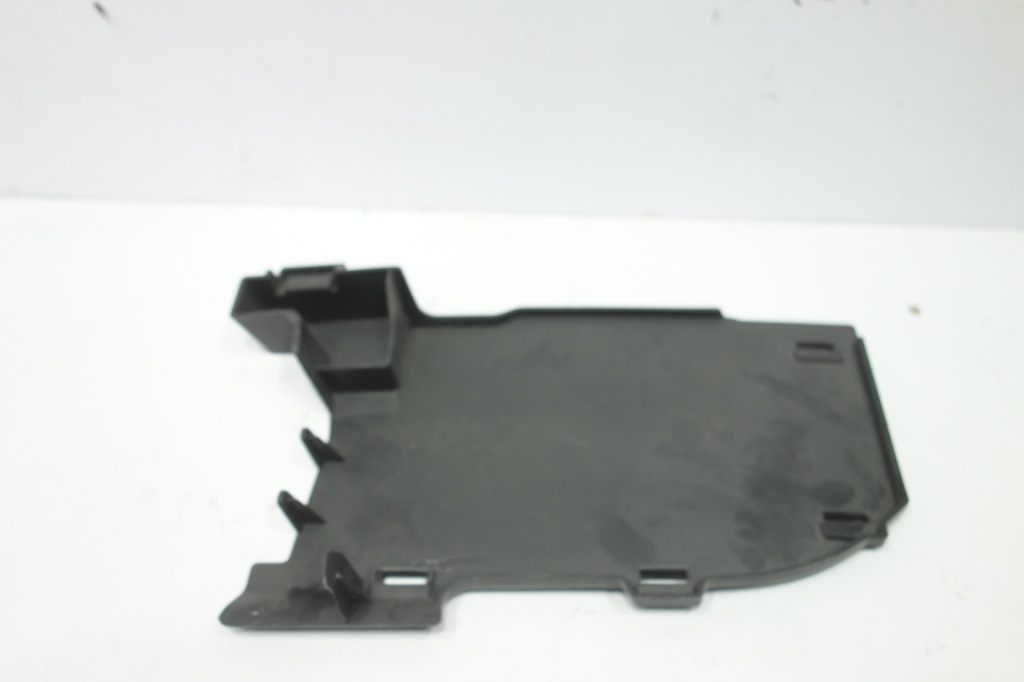 фото №2, Кронштейн номерного знака регистрационный renault clio iv