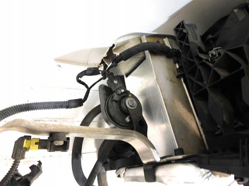 фото №9, Audi a6 c7 4g усилитель pas перед kompletny 3.0