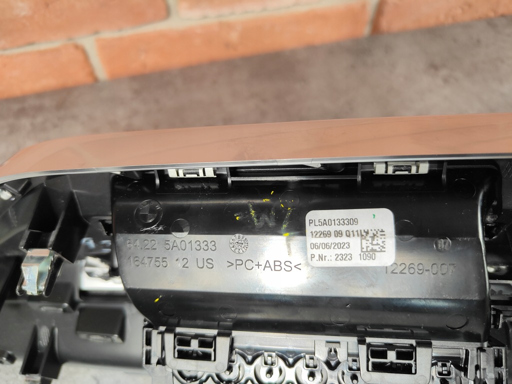 фото №13, Декоры накладки декоративные панели piano black + решётки bmw g07 x7 lci 5a01333