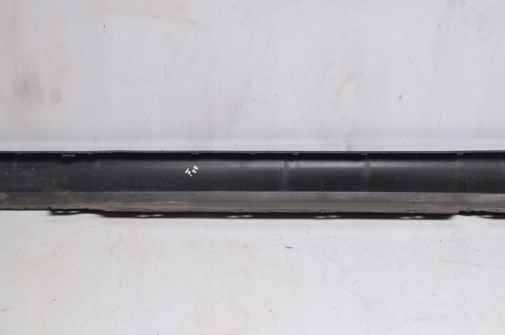 фото №7, Bmw 1 f20 накладка порог правая 8051036