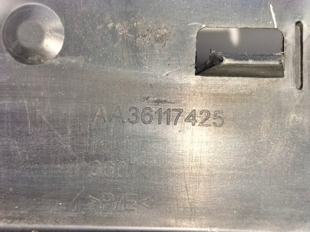 Бампер передній перед peugeot 308 2 t9 13-17 Оригінал