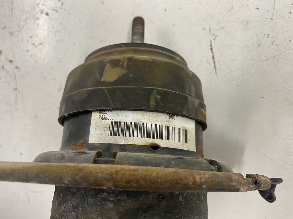 фото №4, Jeep grand cherokee wk2 3.6 подушка двигателя