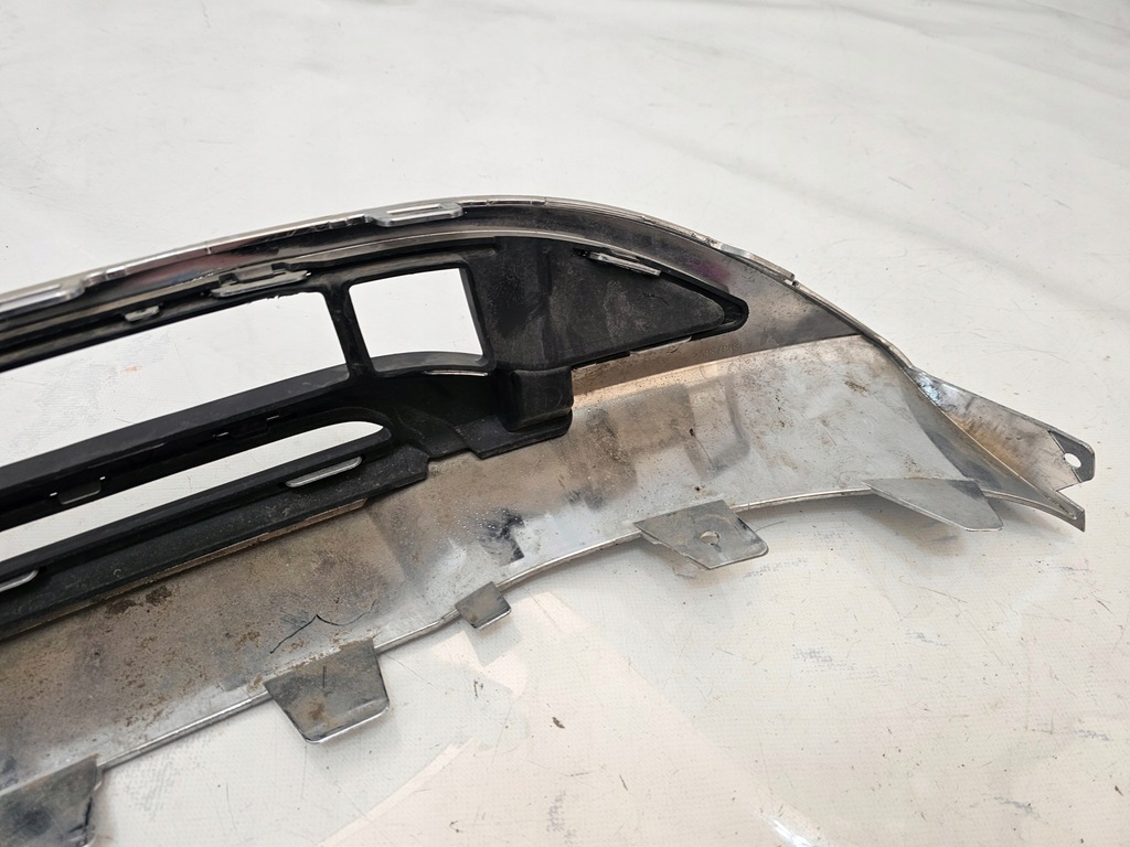 фото №10, Mercedes gla h247 20- накладка бампера хром перед a2478805901 usa