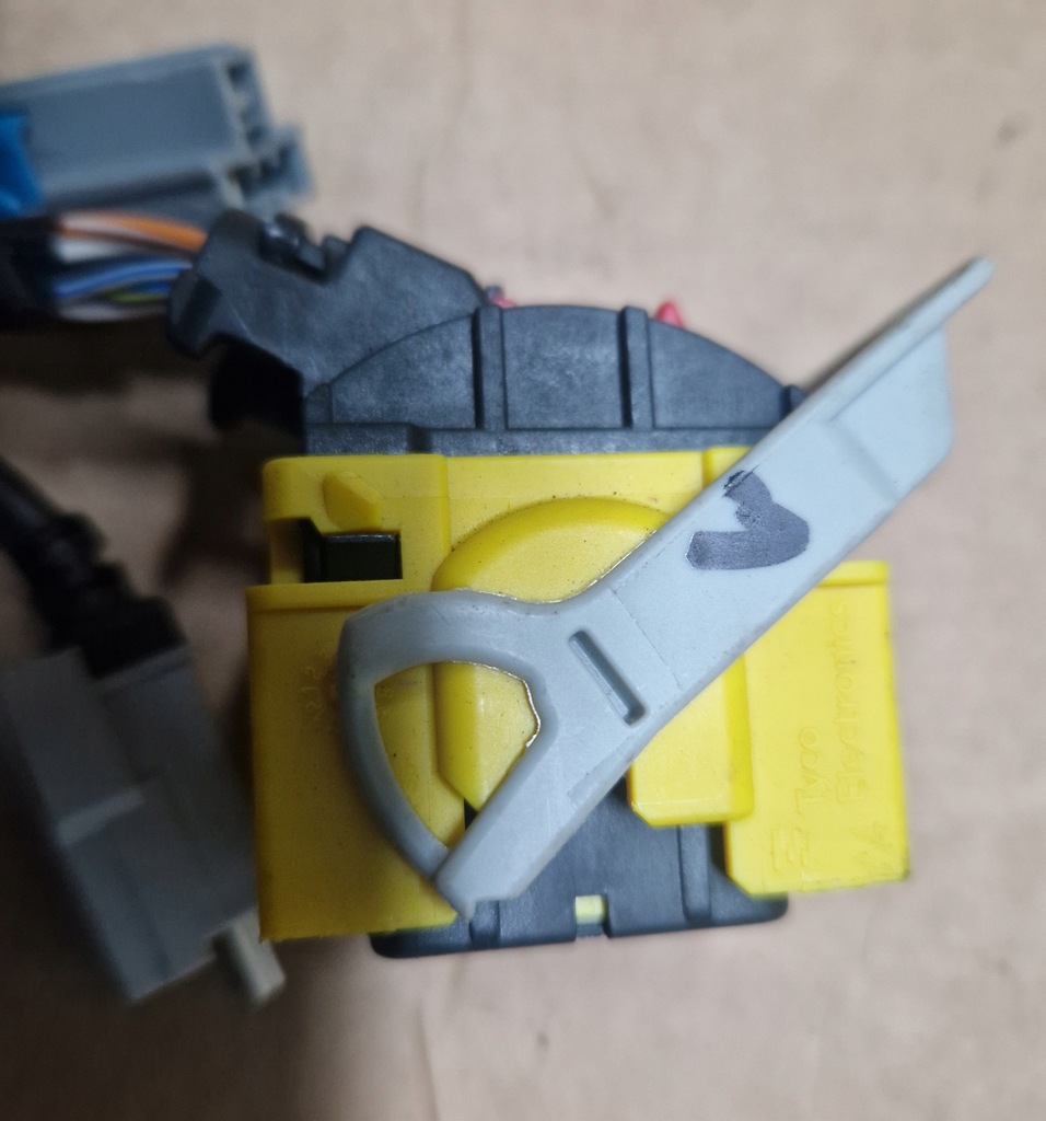 фото №4, Opel corsa e usb роз'єм штекер port електропроводка do радіо радіо джгут