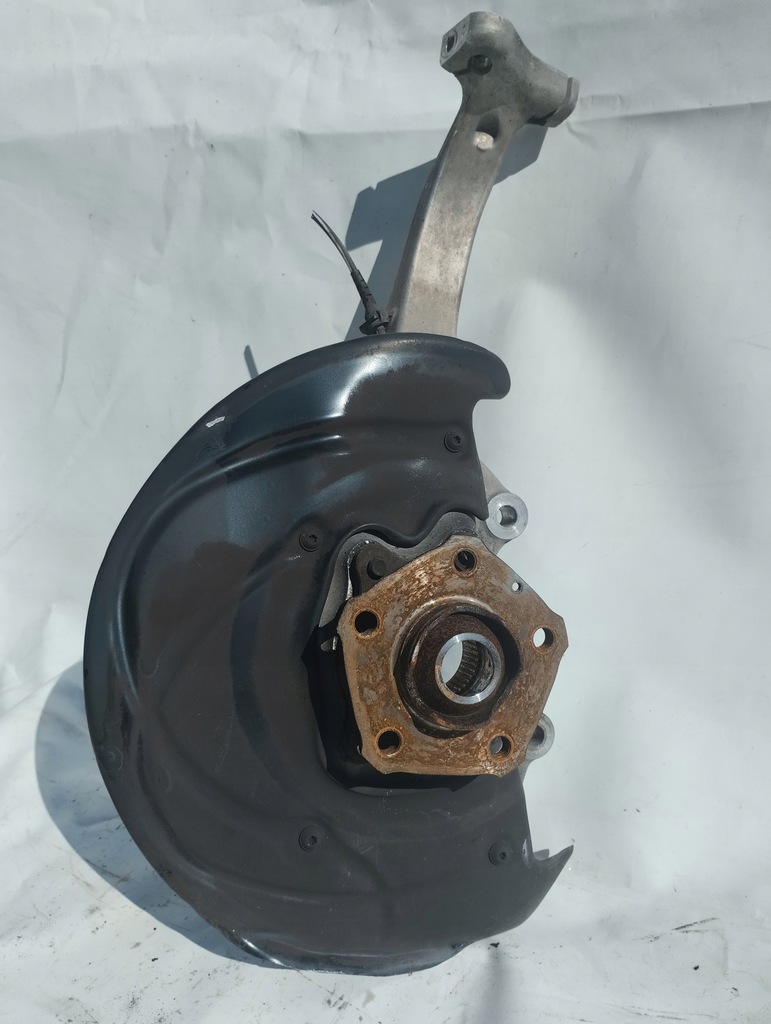 фото №1, Audi q7 4m поворотный кулак левая 4m0407559