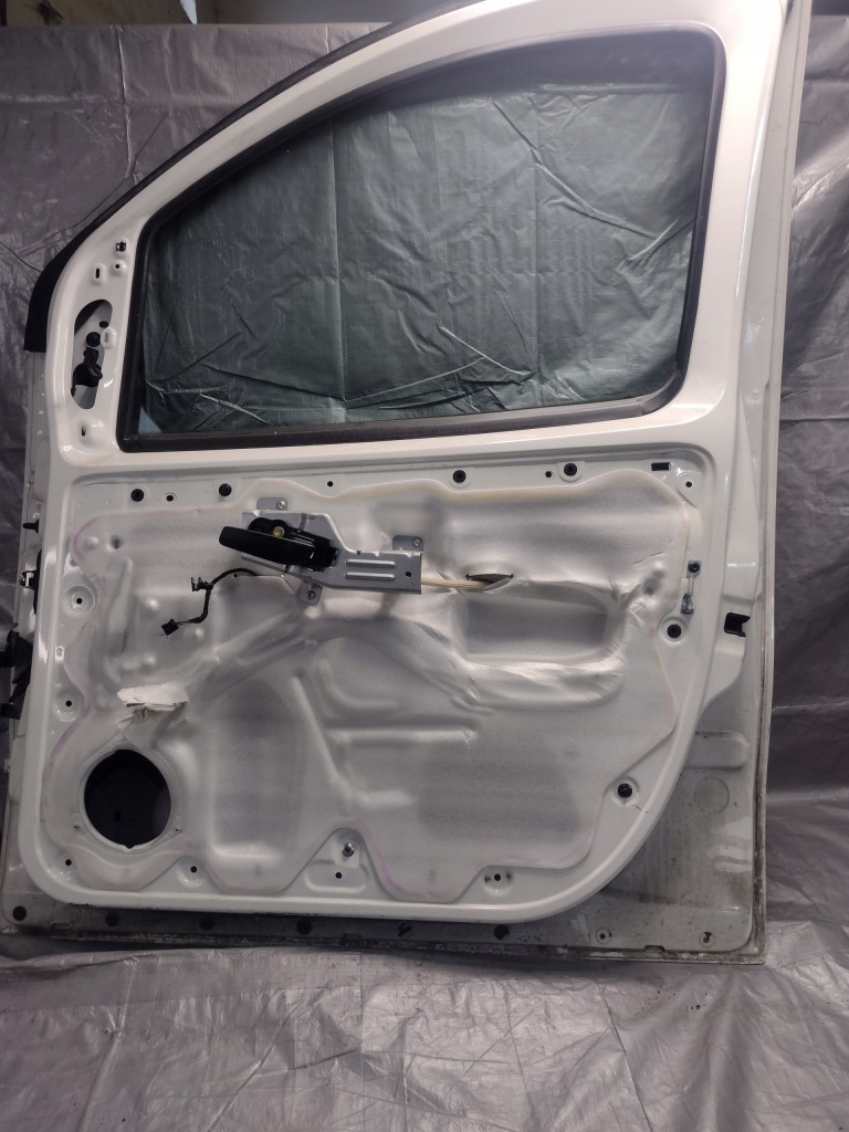 Дверь правое fiat fiorino iii 2010r. Недорого