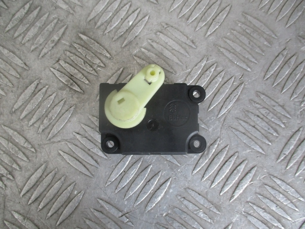 Купить Моторчик отопителя 09180201 opel vectra c 2.2 b. 02-08 r. hb