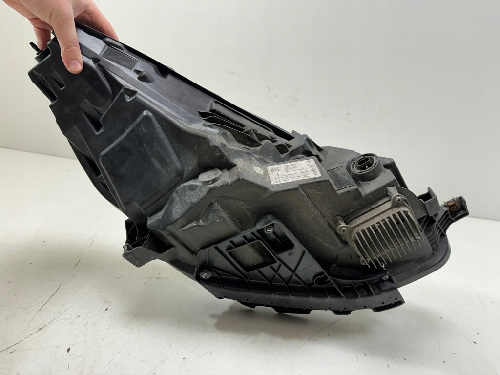 Фара левая перед tesla 3 рестайлинг  y Недорого