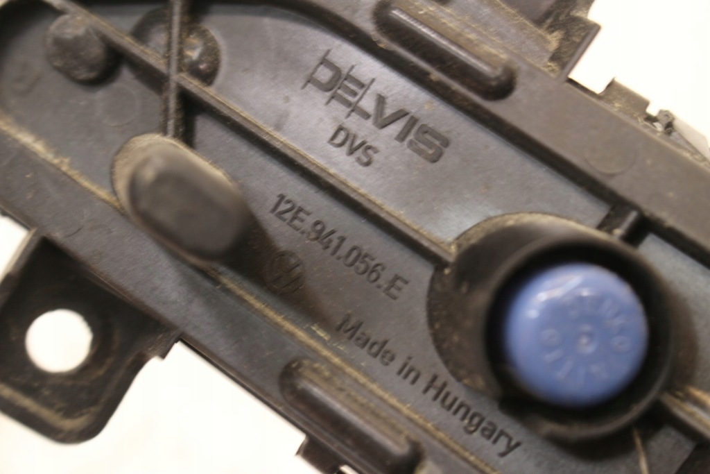 фото №10, Правий протитуманна фара led drl 12e941056e vw up lift e-up 23r.