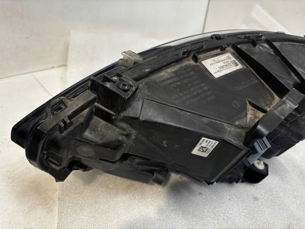 фото №7, Volvo s90, v90 32342465 перед сторона права лампа передня фара