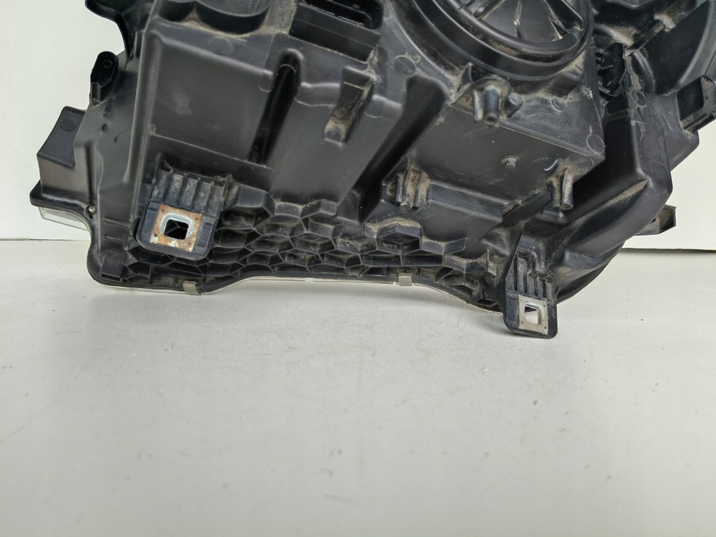 Купити Фара правий фара bmw x3 f25 14- рестайлінг  x4 f26