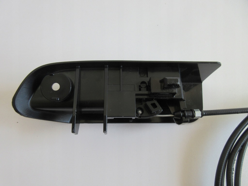 фото №5, Toyota verso трос тягa кришка заливної пального