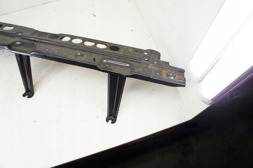 Lz096 lexus rx ii rx300 кронштейн багажника Цена