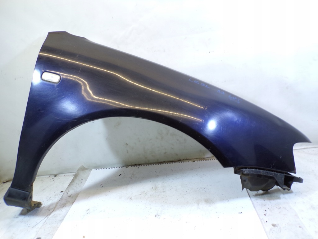 фото №1, Крила правий передній audi a3 8l lift колір lz5l