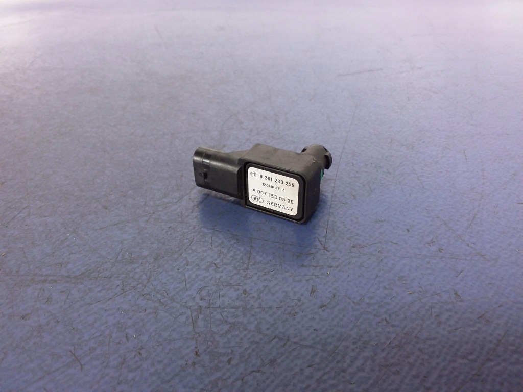 фото №1, Mercedes s500 w221 mapsensor 0261230259